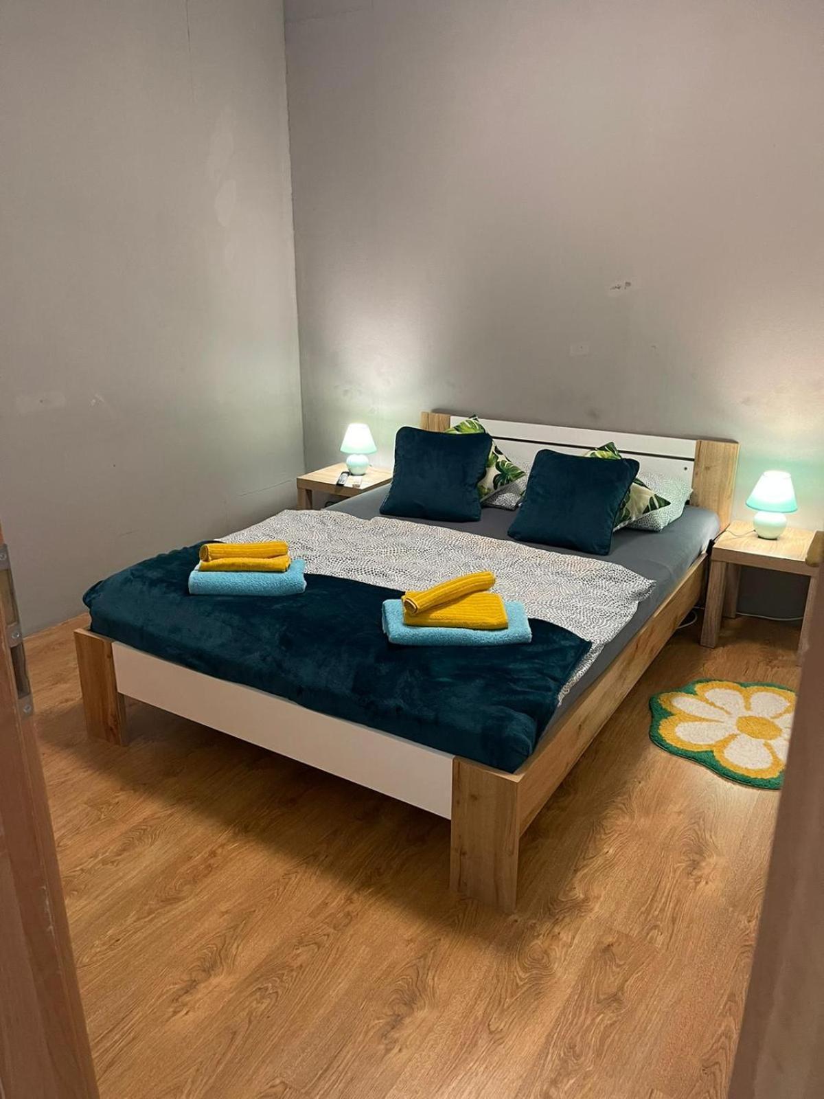 Velky Apartman Bratislava Ngoại thất bức ảnh