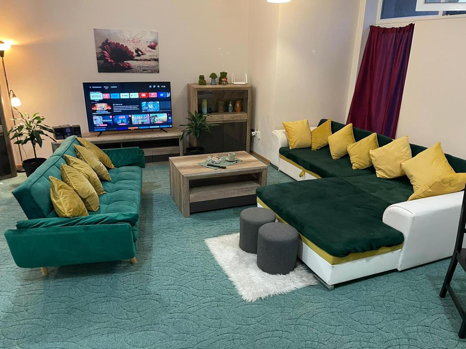 Velky Apartman Bratislava Ngoại thất bức ảnh